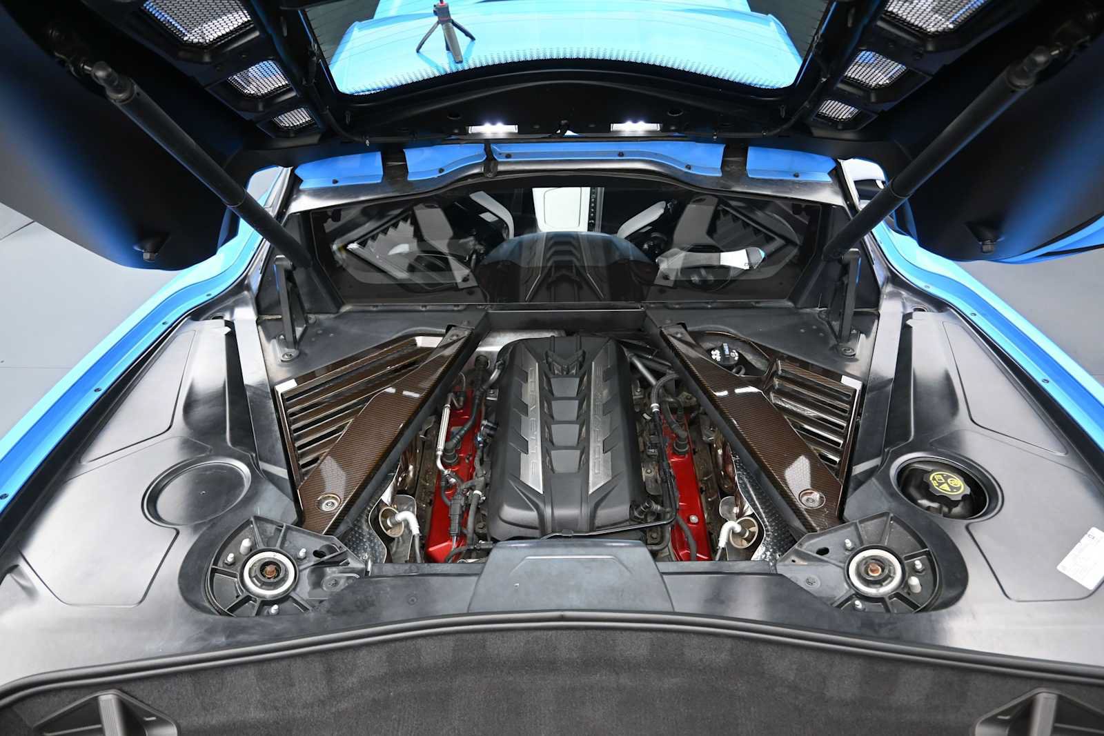 Used 2021 Chevrolet Corvette Stingray Preferred Cpe w/ Engine Appearance Package RWD image 21