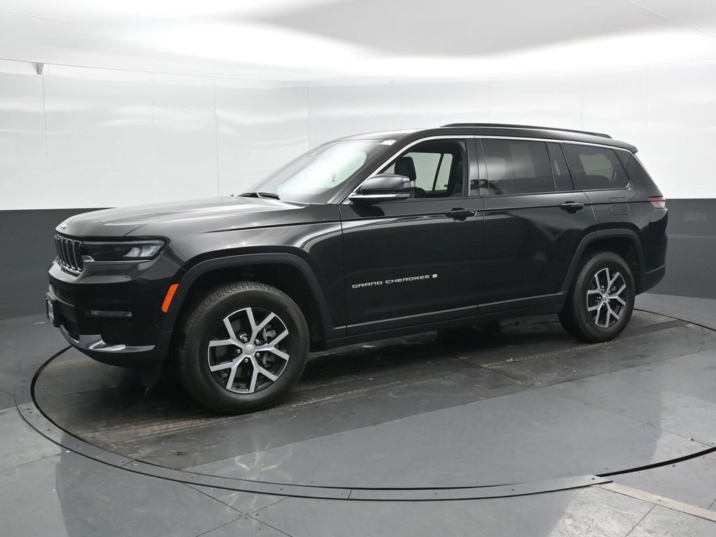 Used 2024 Jeep Grand Cherokee L Limited w/ Luxury Tech Group II image 8