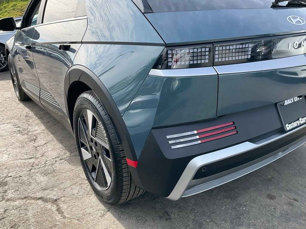 Used 2025 Hyundai Ioniq 5 SEL image 81