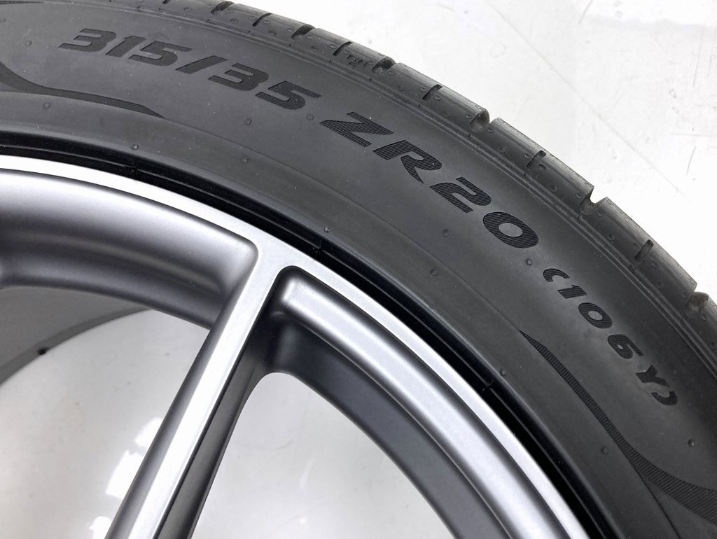 Used 2022 Ferrari 812 GTS image 34