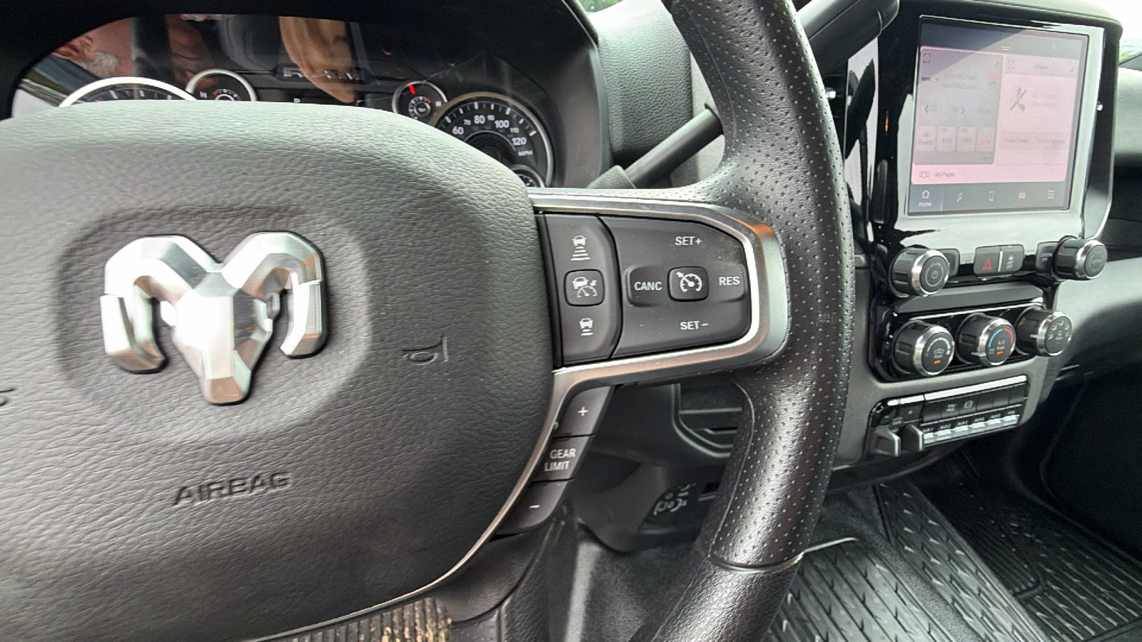 New 2025 RAM 5500 Tradesman RWD image 23