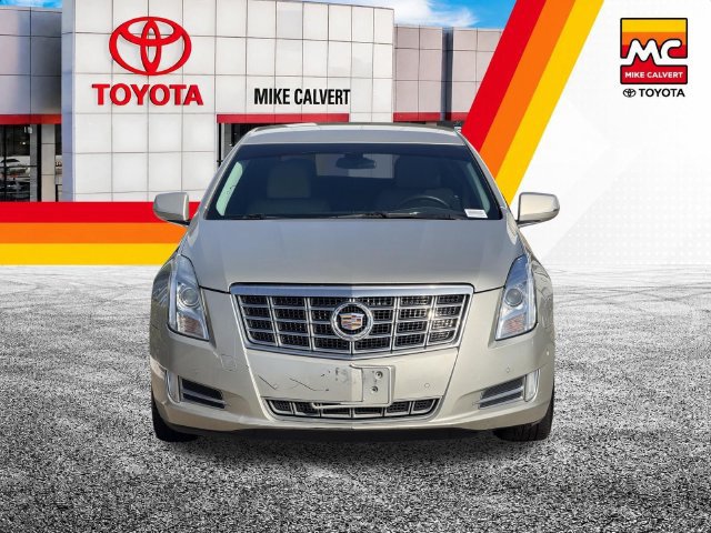 Used 2015 Cadillac XTS Luxury FWD image 2