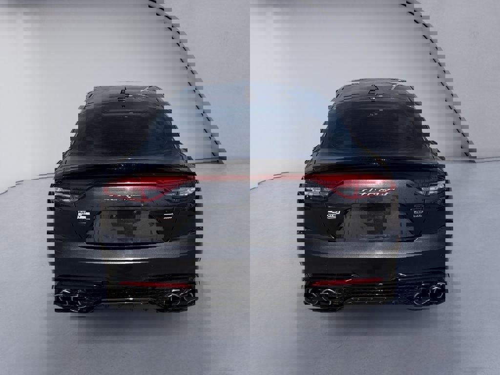 Used 2022 Kia Stinger GT-Line w/ Sun & Sound Package image 4
