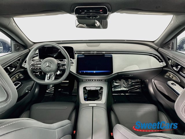 Used 2026 Mercedes-Benz E 53 AMG e 4MATIC Wagon w/ Multicontour Seating Package image 15