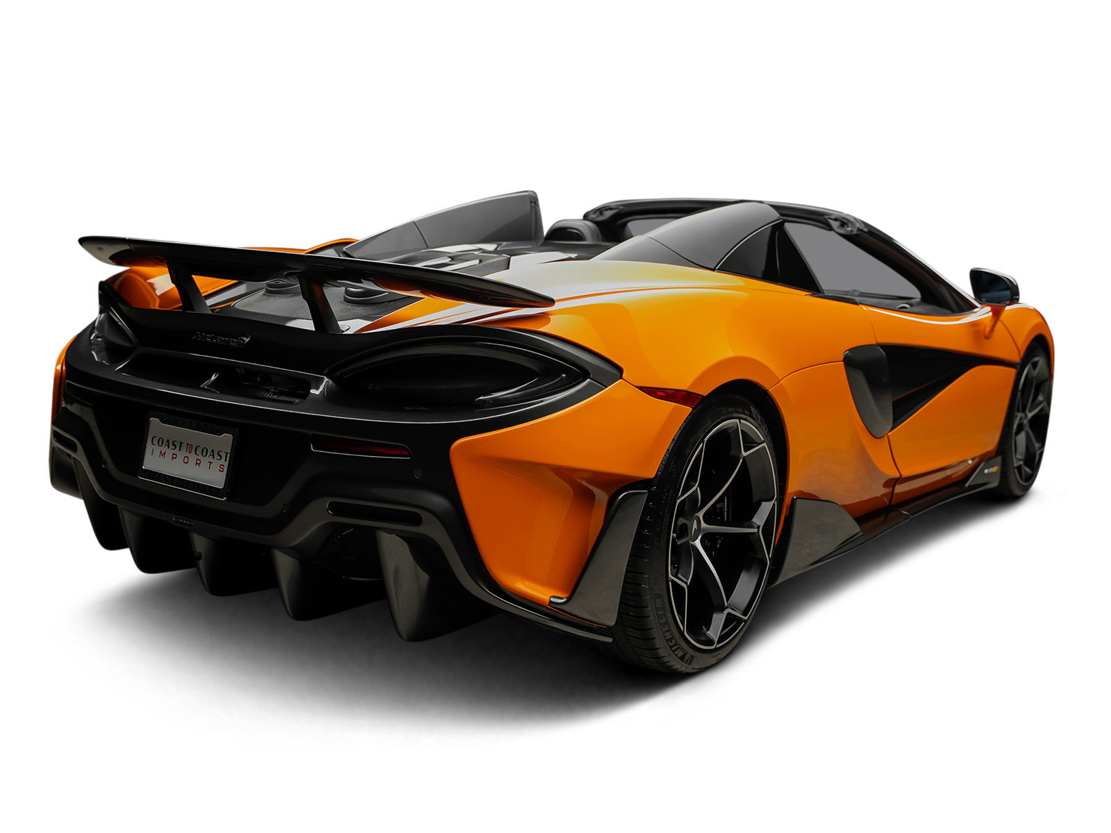 Used 2020 McLaren 600LT Spider RWD image 18