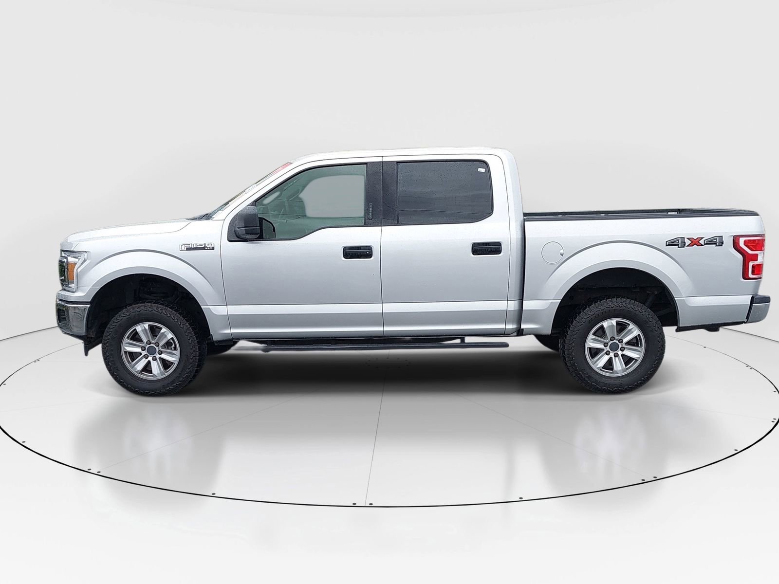 Used 2018 Ford F150 XLT AWD/4WD image 4
