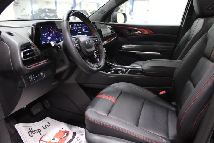 Used 2024 Chevrolet Traverse RS w/ LPO, Floor Liner Package image 21