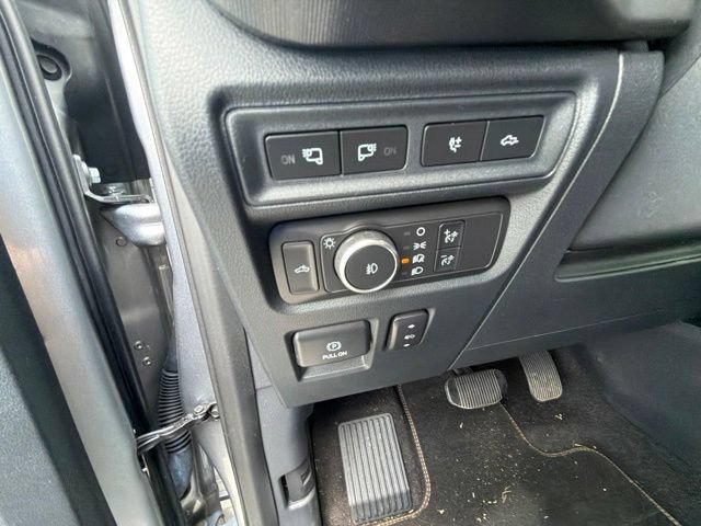 Certified 2021 Ford F150 Platinum w/ Equipment Group 701A High AWD/4WD image 9