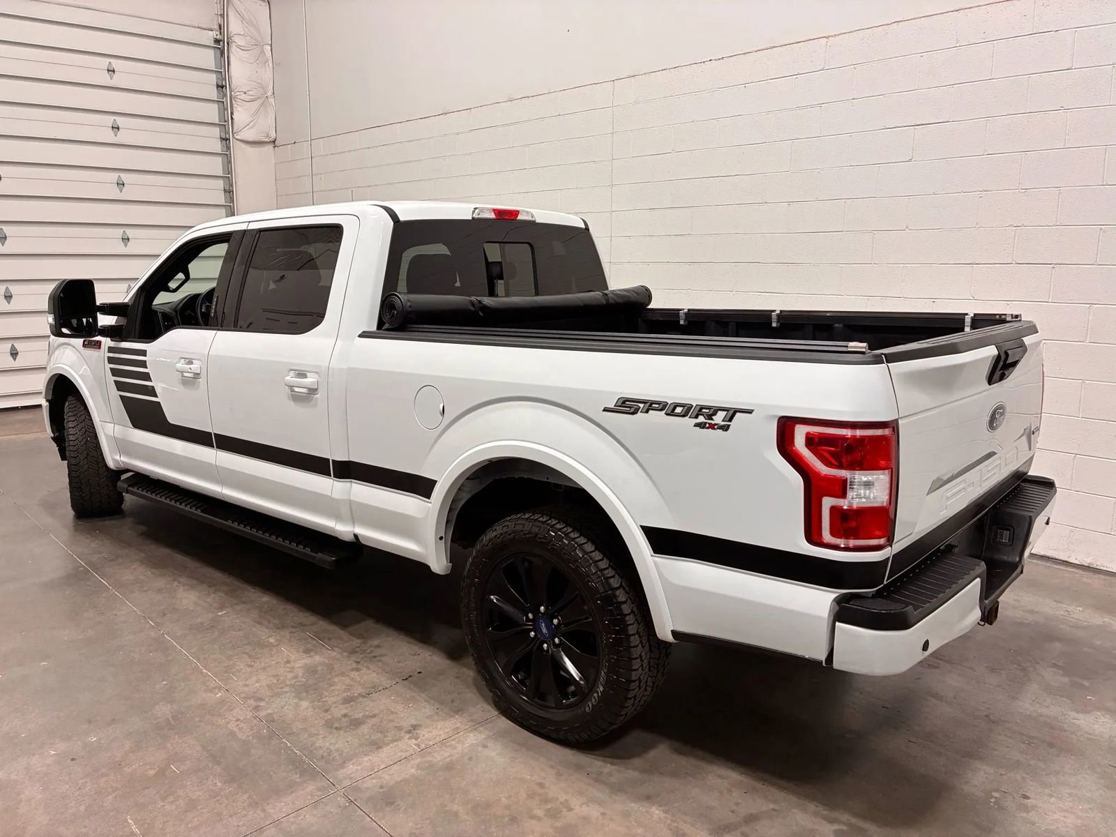 Used 2019 Ford F150 XLT w/ Equipment Group 302A Luxury image 5