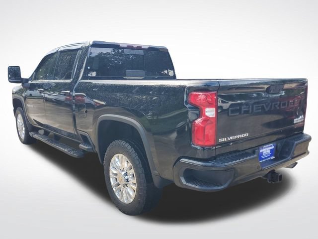 Used 2022 Chevrolet Silverado 2500 High Country w/ Safety Package II AWD/4WD image 2