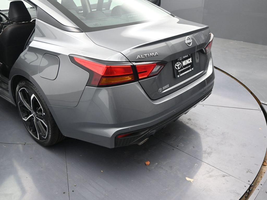 Used 2024 Nissan Altima 2.5 SR image 19