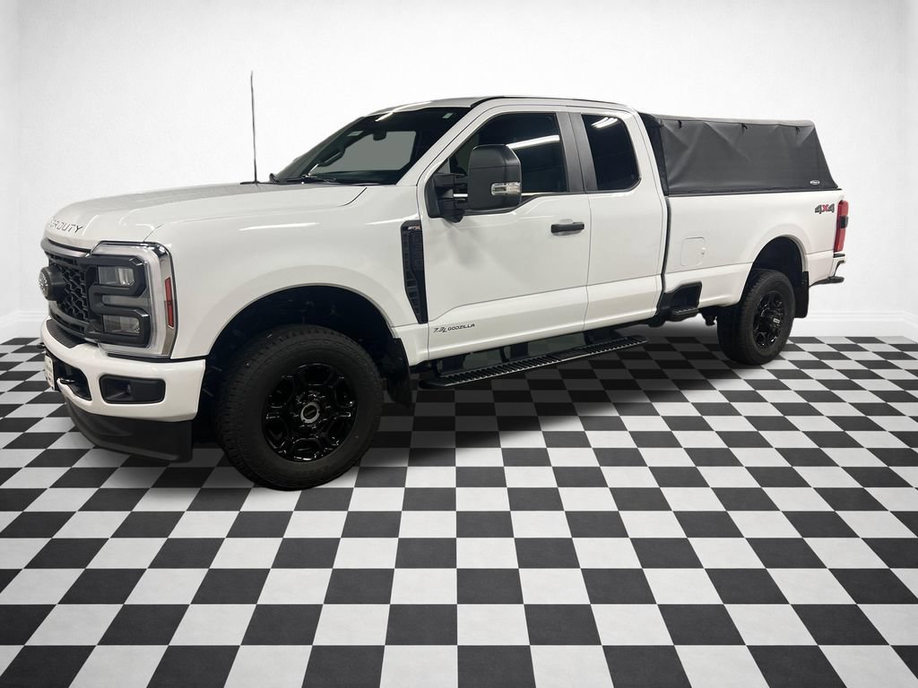 Used 2025 Ford F350 XL w/ STX Appearance Package AWD/4WD image 4