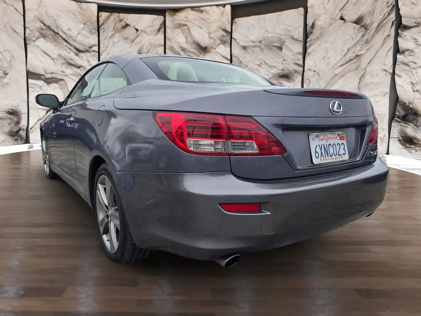 Used 2012 Lexus IS 250C image 8