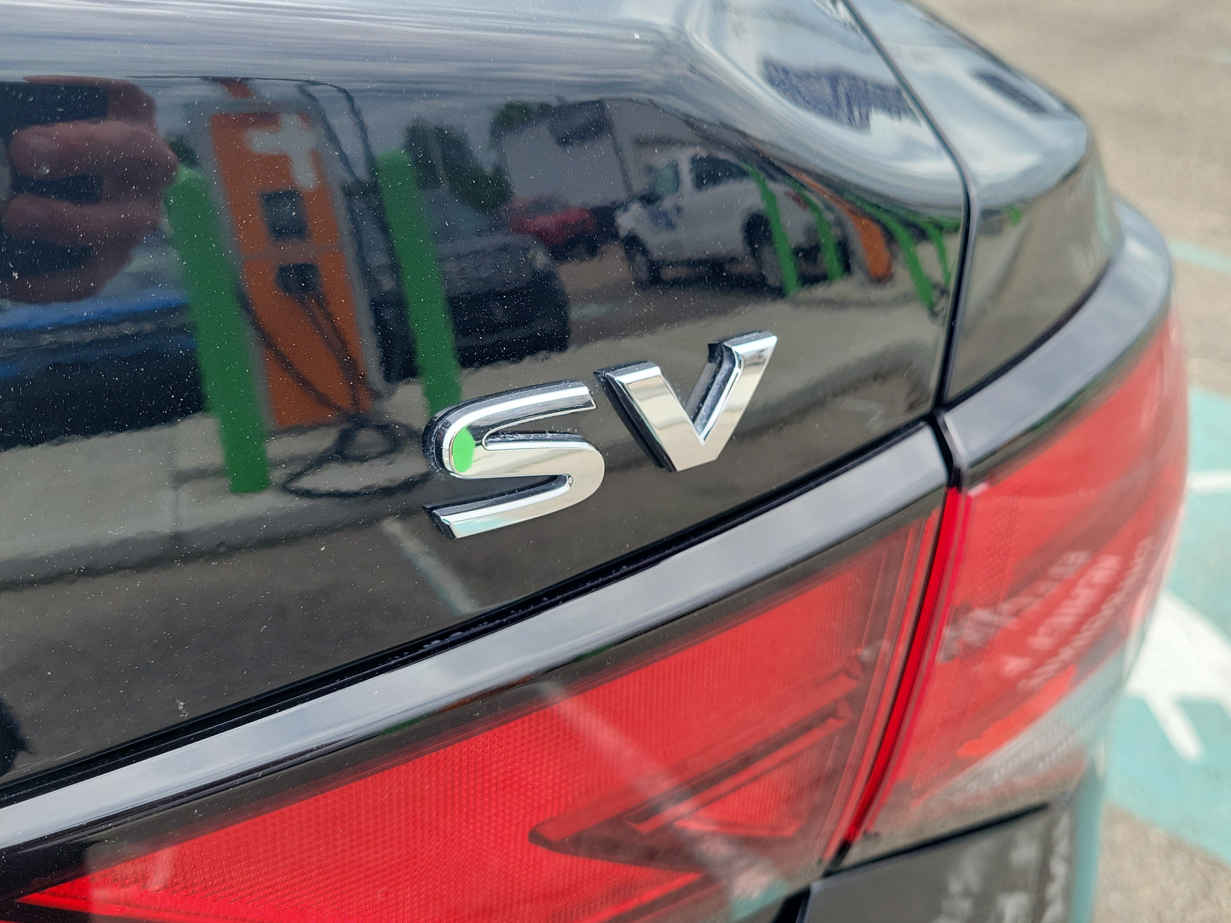 Used 2024 Nissan Sentra SV FWD image 7