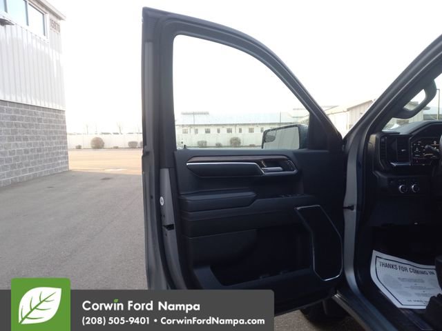 Used 2024 GMC Sierra 1500 Elevation image 10