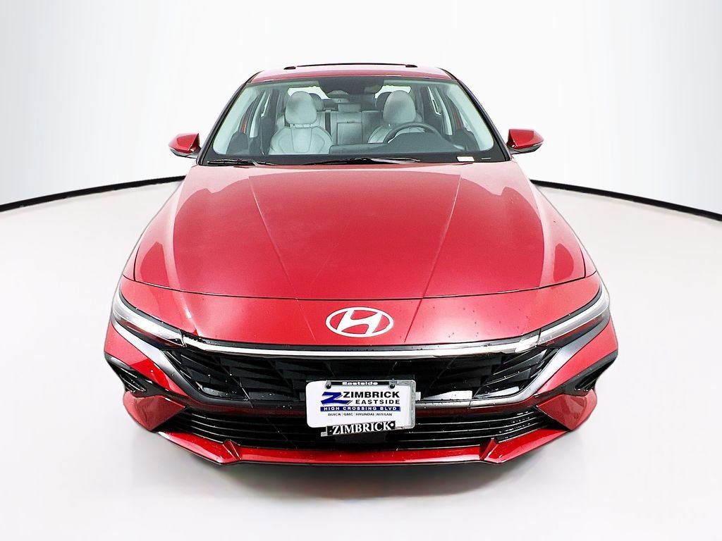New 2025 Hyundai Elantra Limited image 2