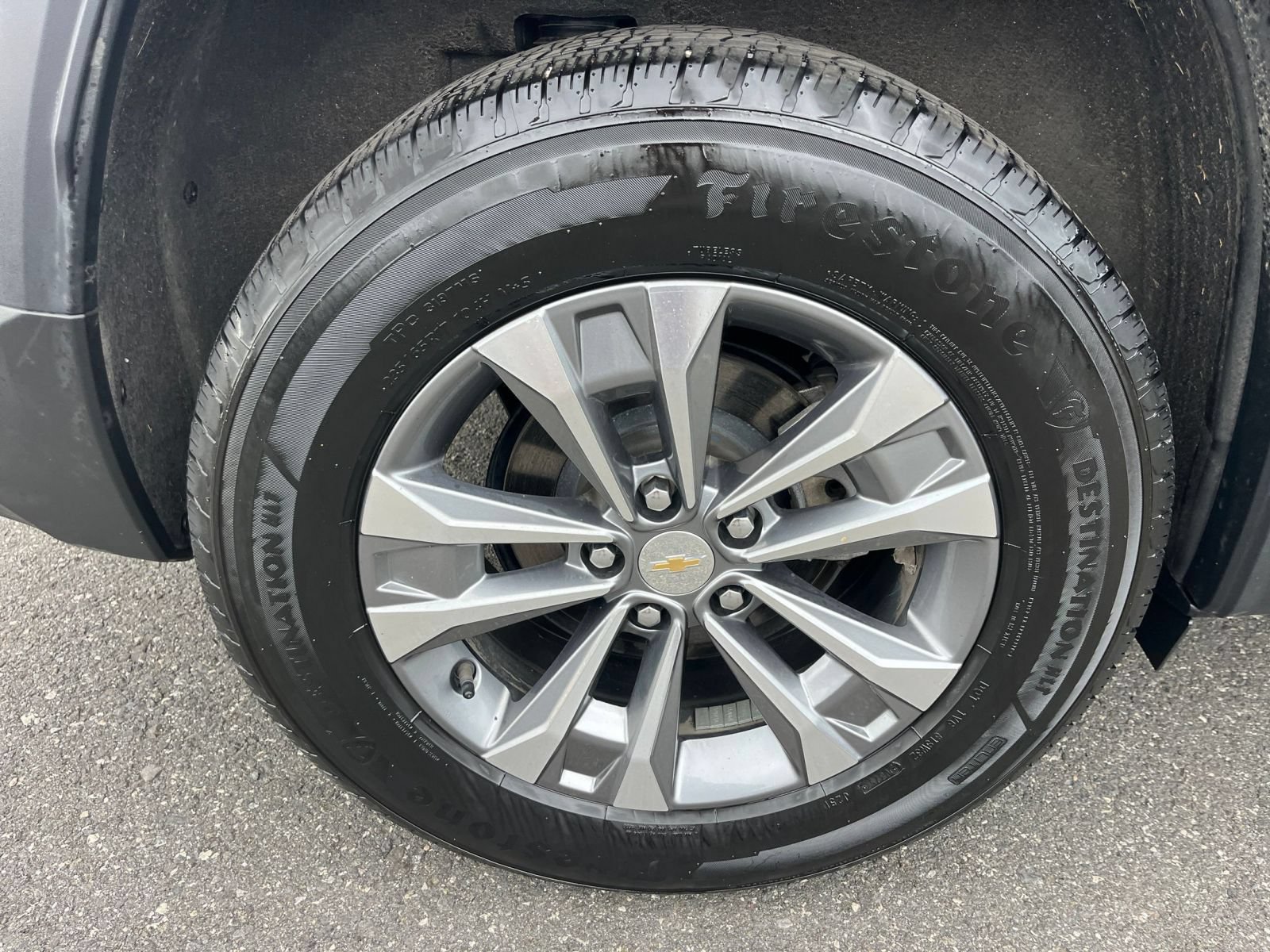 Used 2025 Chevrolet Equinox LT FWD image 30
