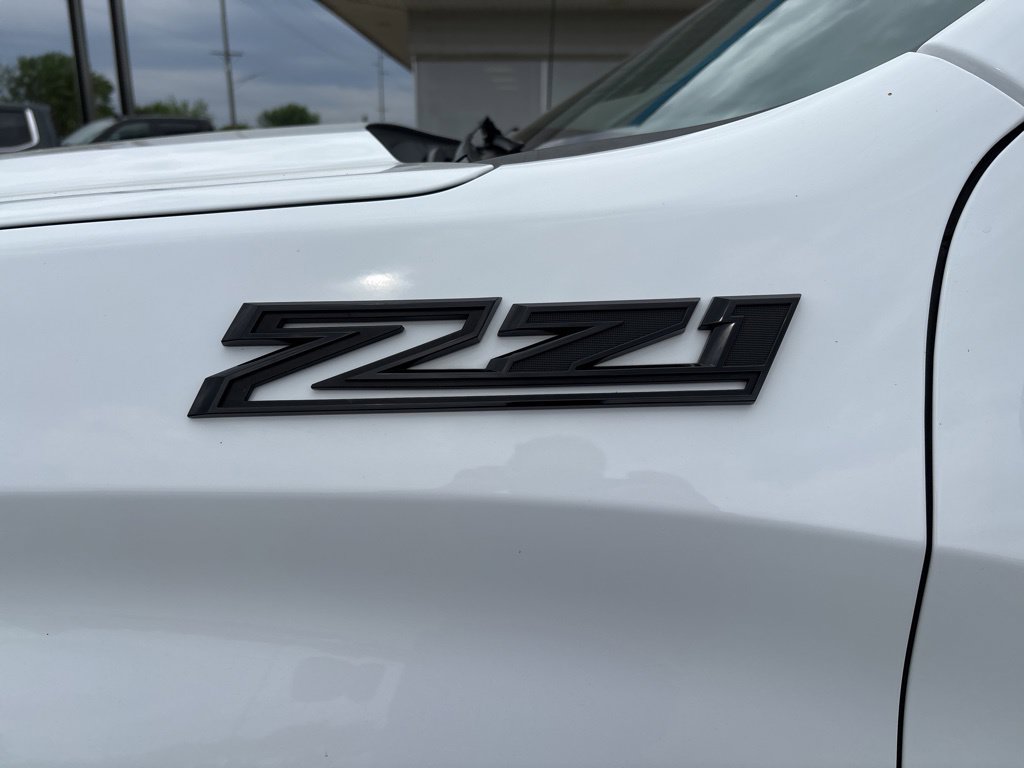 Used 2021 Chevrolet Silverado 1500 LT Trail Boss w/ Convenience Package II AWD/4WD image 8