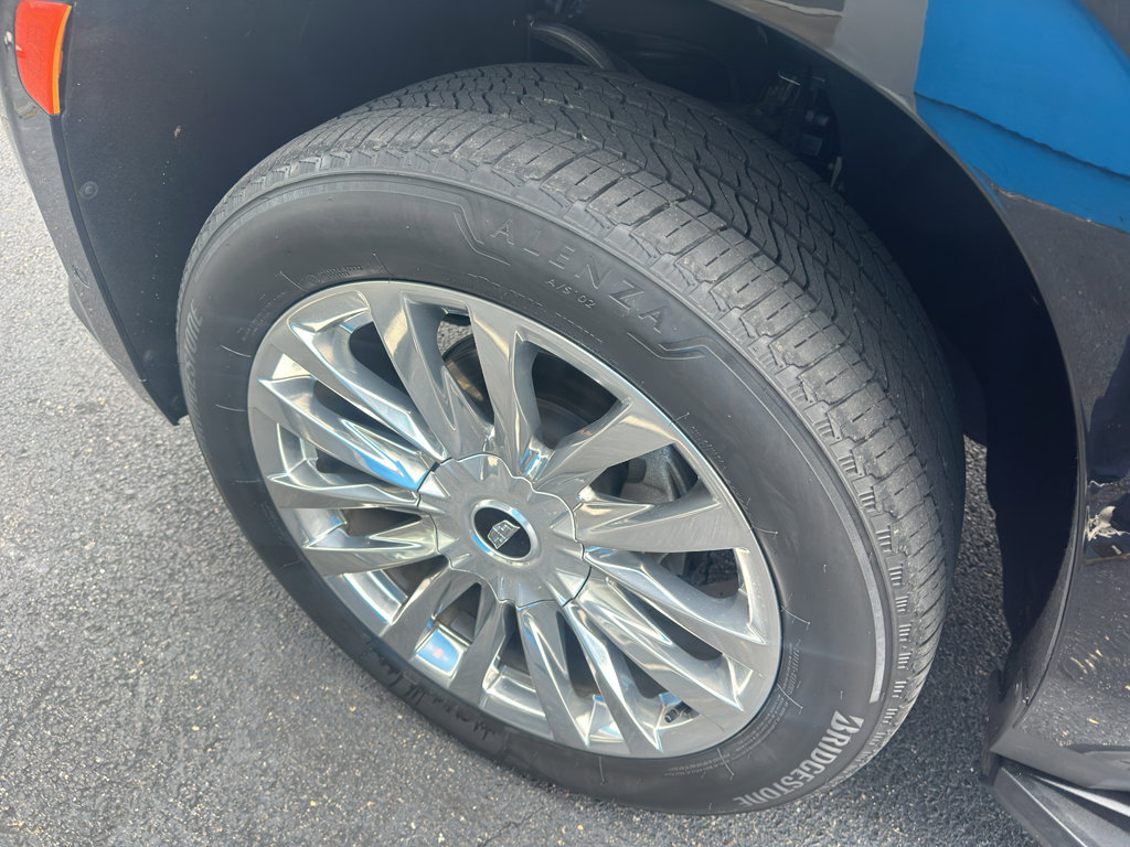 Used 2021 Cadillac Escalade Premium Luxury image 6