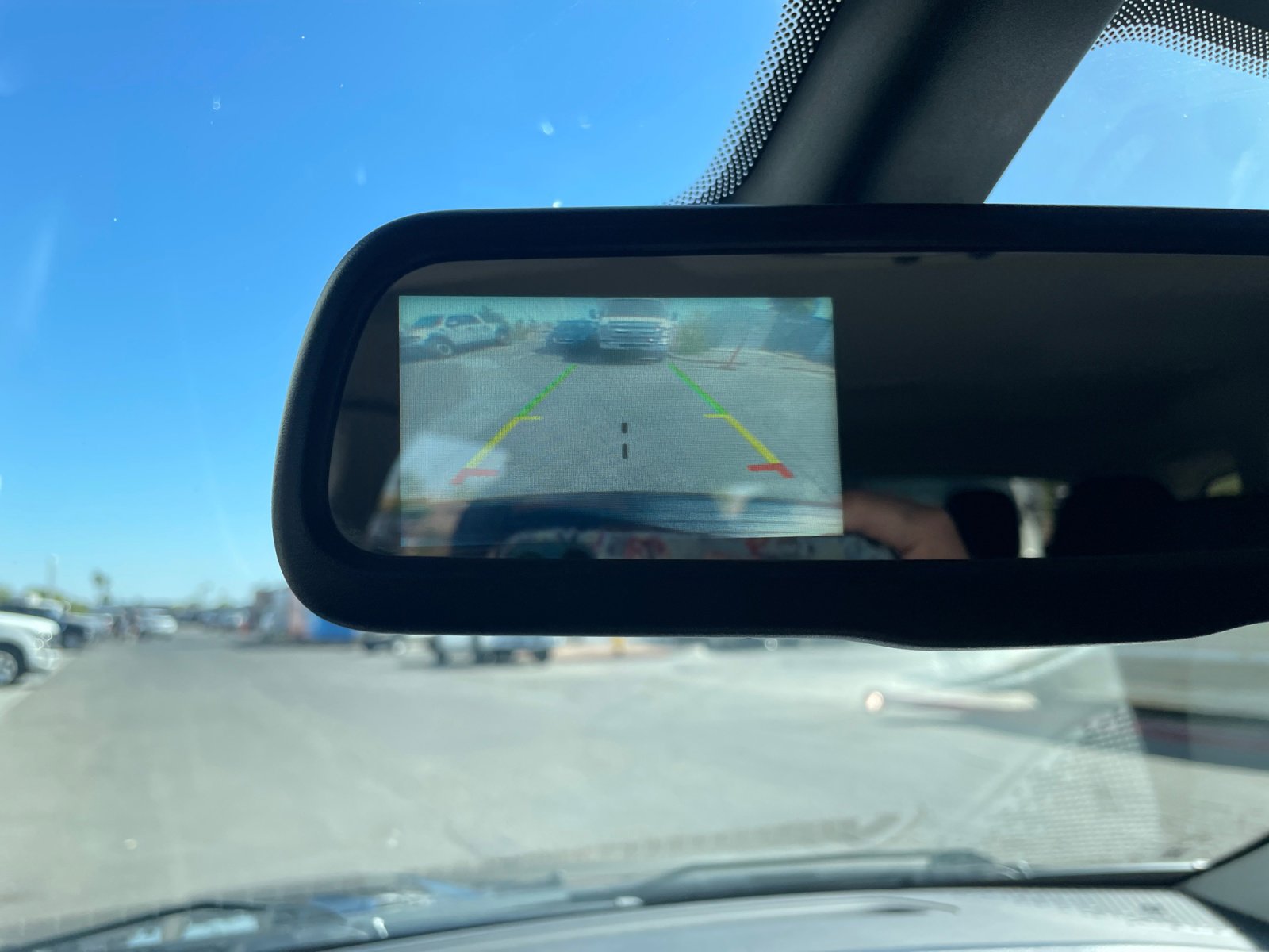 Used 2018 Dodge Journey SE w/ Connectivity Group FWD image 24