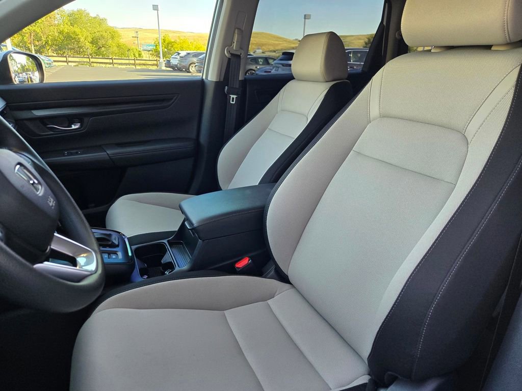 Used 2025 Honda CR-V LX image 19