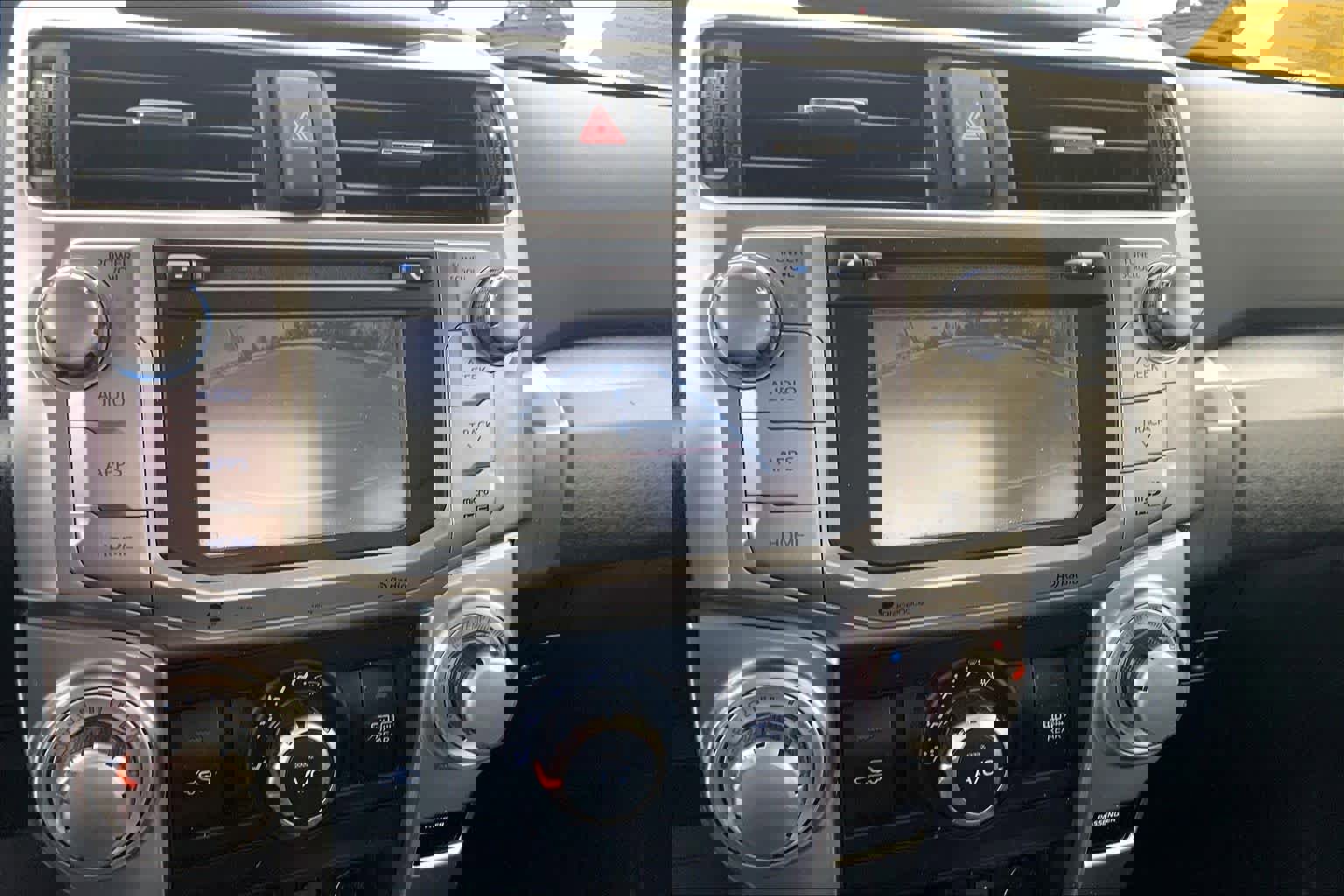 Used 2015 Toyota 4Runner SR5 image 28