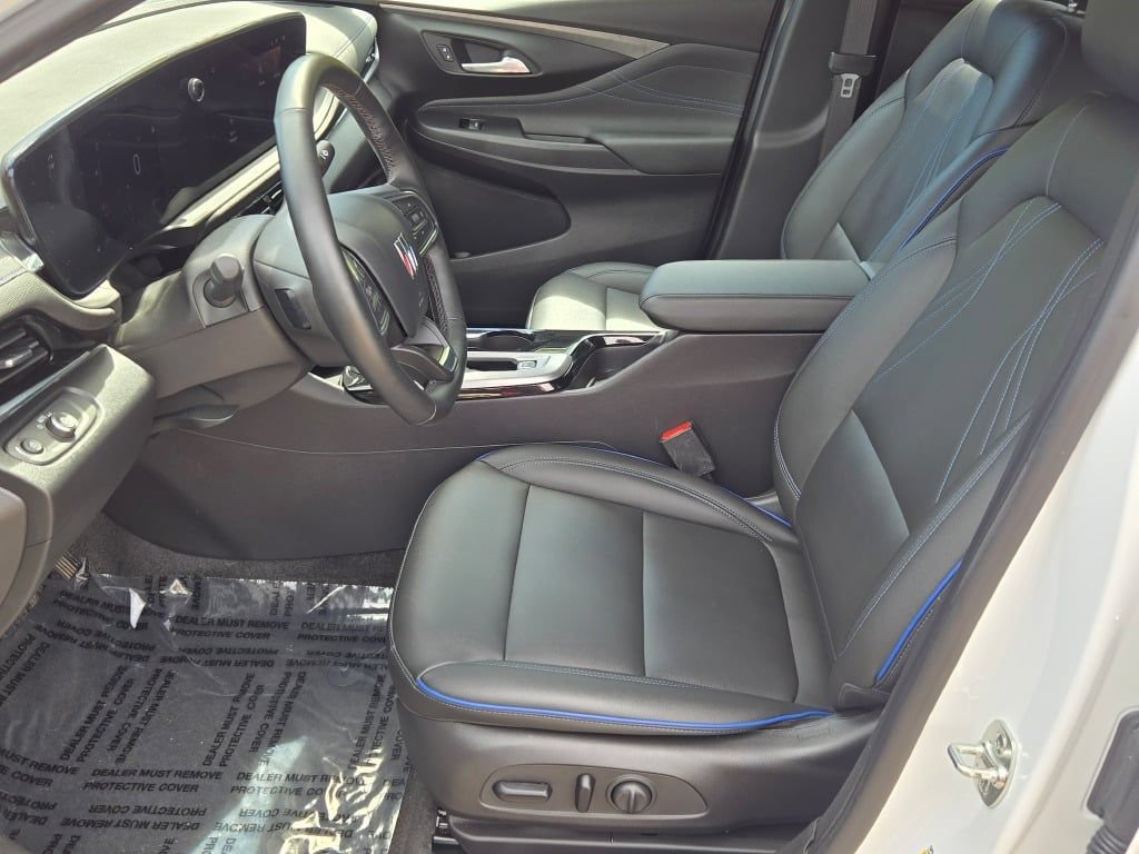 Used 2025 Buick Envista Sport Touring w/ Convenience I Package FWD image 19