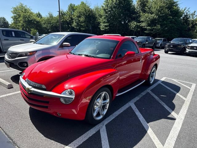 Used 2003 Chevrolet SSR w/ Preferred Equipment Group RWD image 1