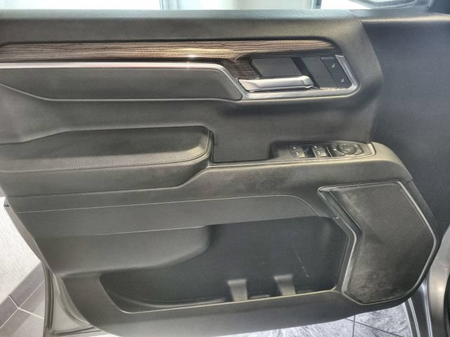 Used 2023 Chevrolet Silverado 1500 LT AWD/4WD image 13