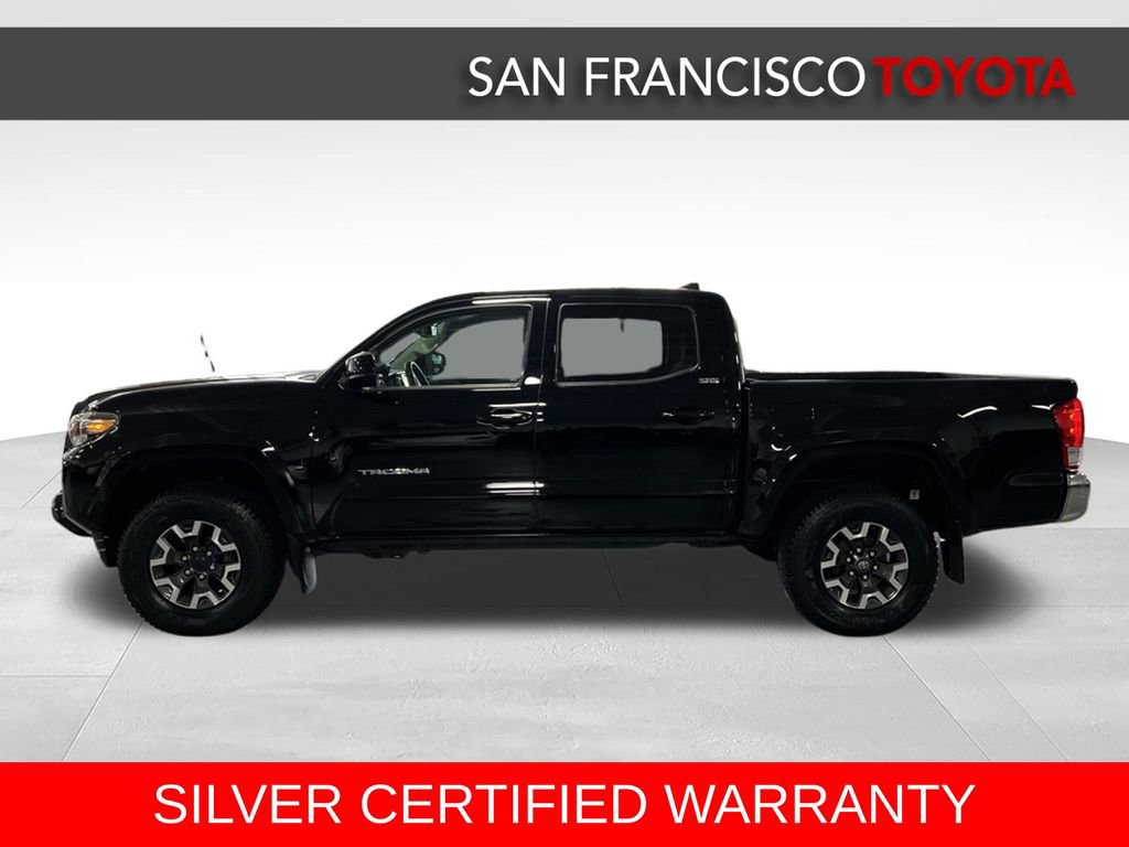 Certified 2016 Toyota Tacoma SR5 w/ SR5 Appearance Package (DN) AWD/4WD image 2