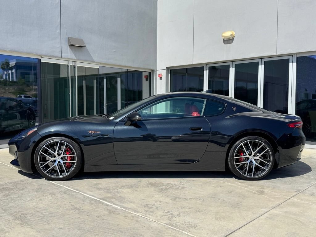 Certified 2025 Maserati GranTurismo Folgore AWD/4WD image 4