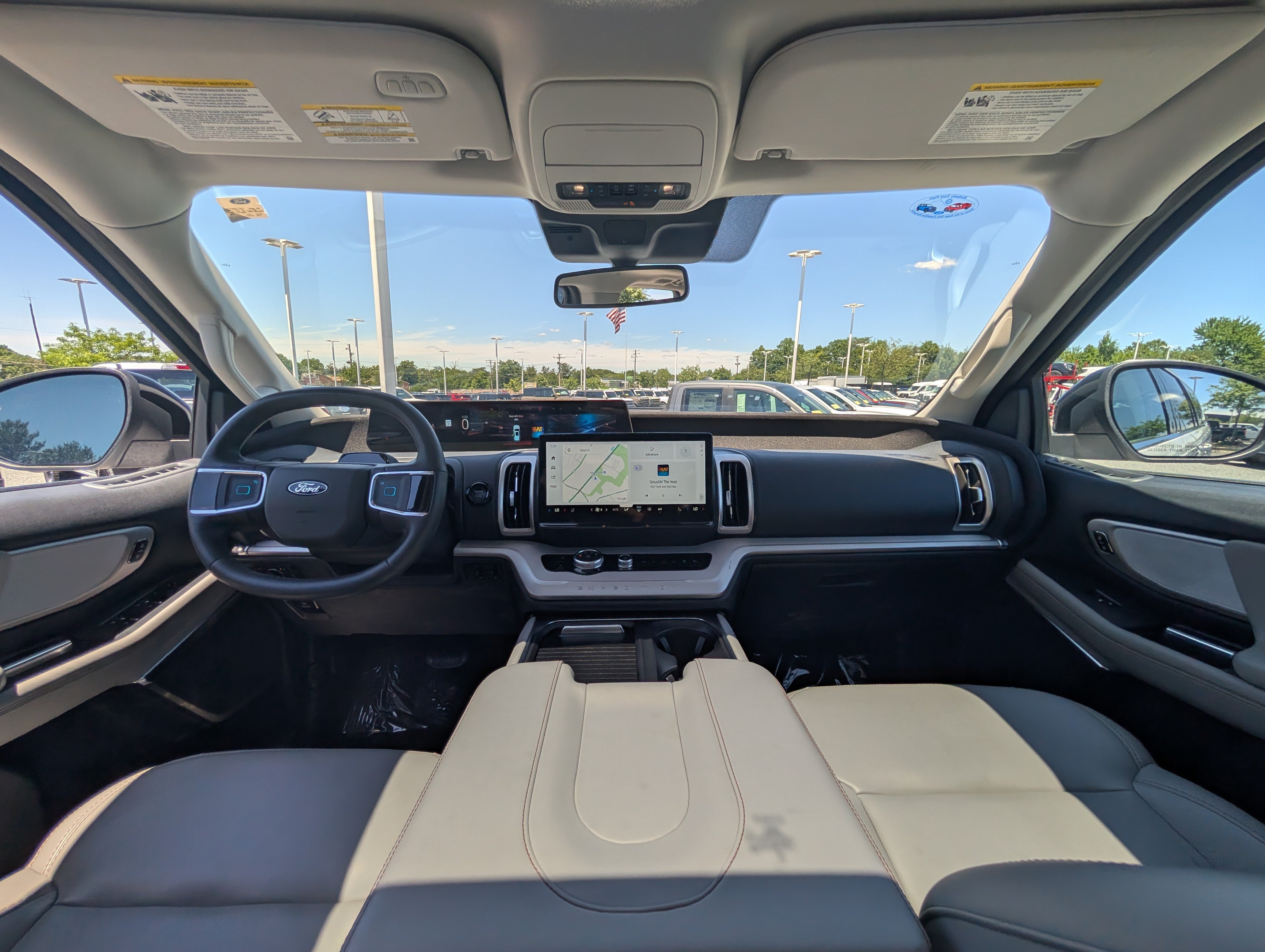 Certified 2025 Ford Expedition Active AWD/4WD image 22