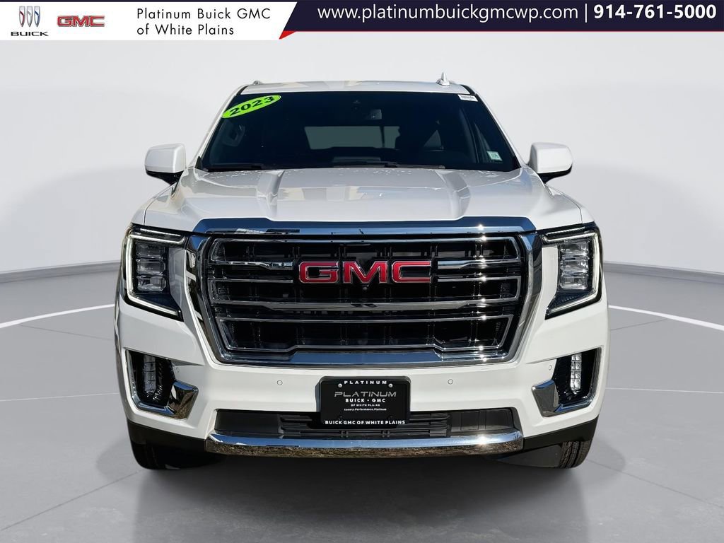 Used 2023 GMC Yukon SLT w/ SLT Luxury Package image 2