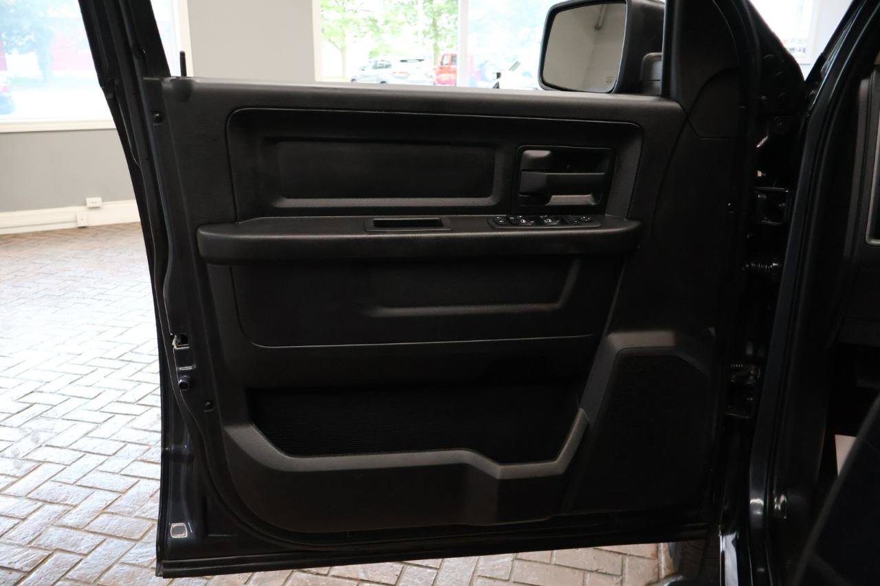 Used 2019 RAM 1500 Express w/ Wheel & Sound Group AWD/4WD image 13