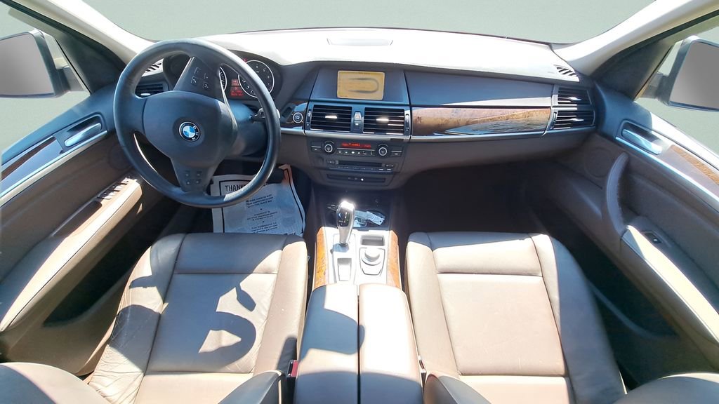 Used 2009 BMW X5 xDrive30i image 14