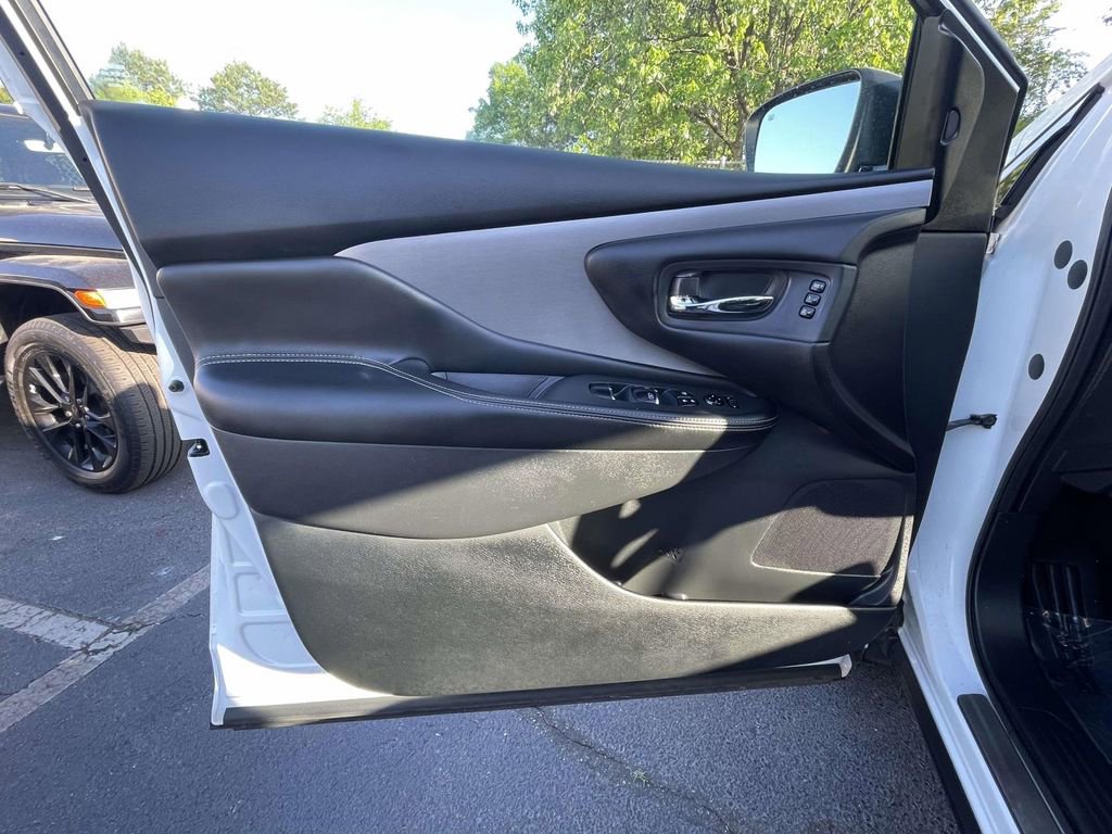 Used 2023 Nissan Murano SL w/ SL Moonroof Package FWD image 26