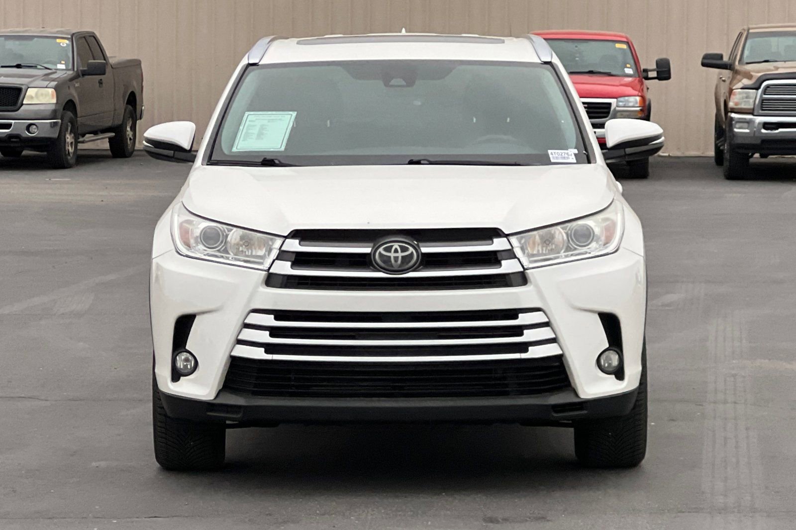 Used 2018 Toyota Highlander XLE FWD image 9