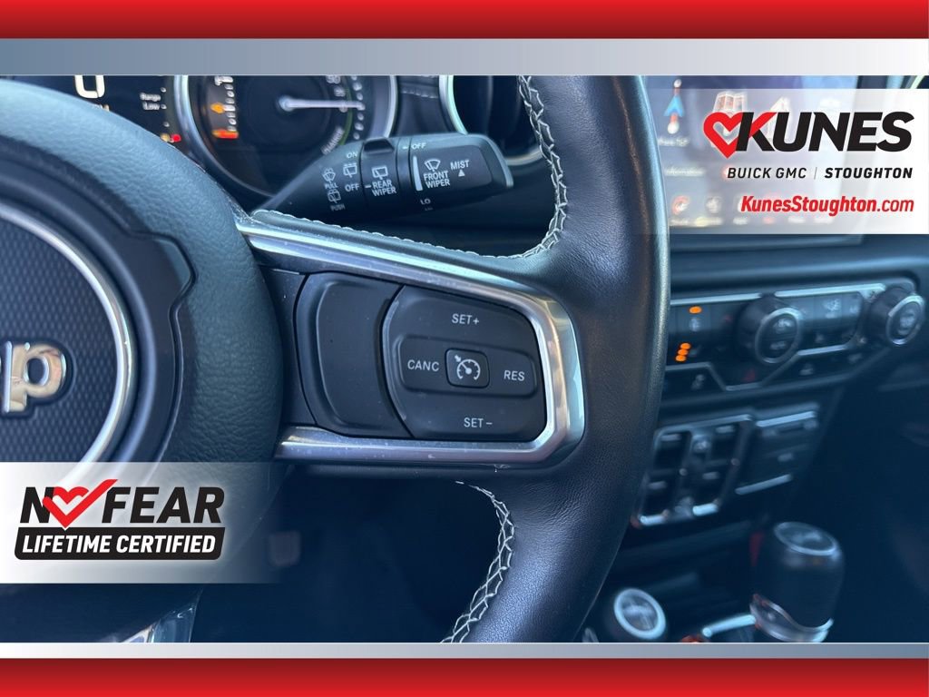 Used 2023 Jeep Wrangler Unlimited Sahara w/ Cold Weather Group image 28