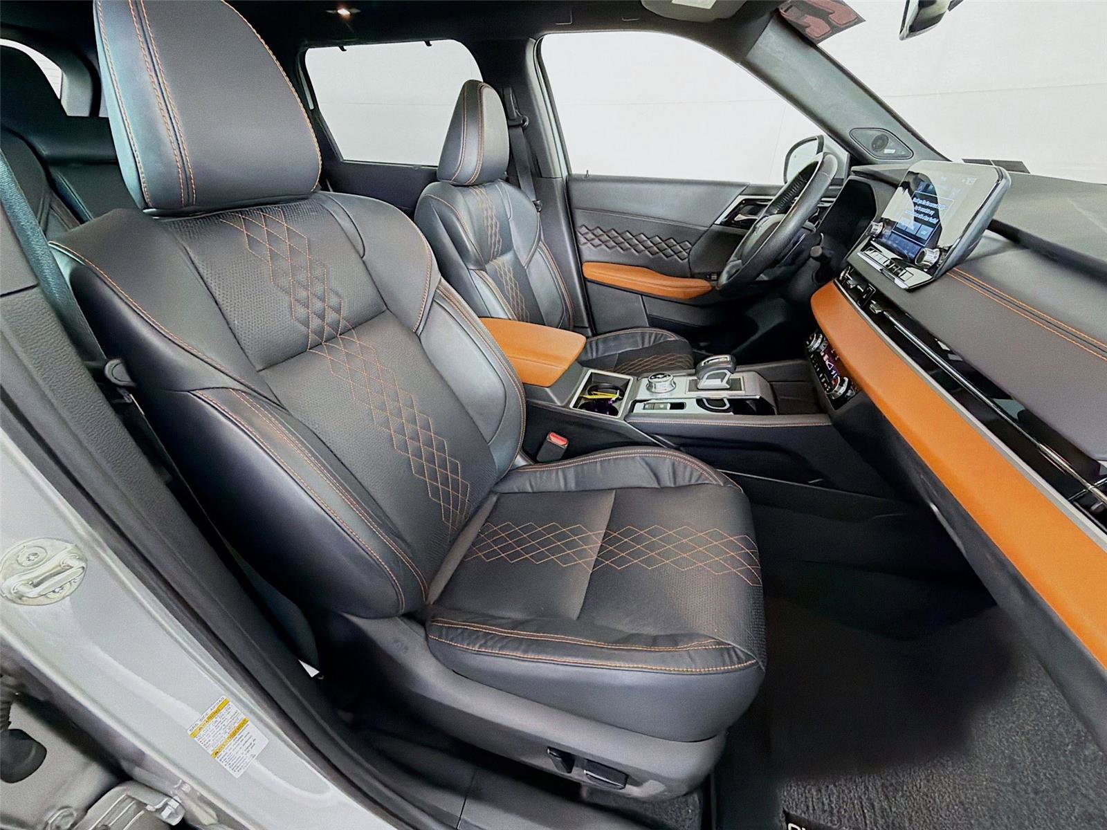 Used 2022 Mitsubishi Outlander SEL image 30