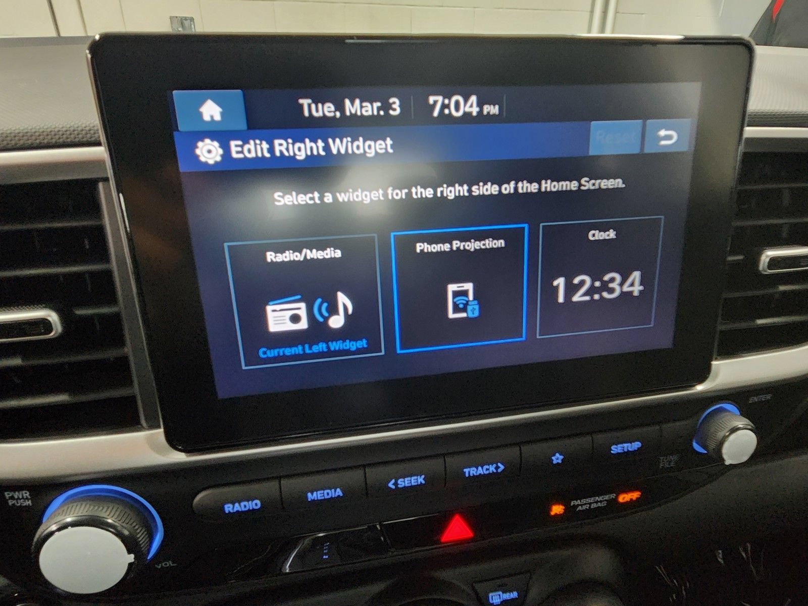 New 2026 Hyundai Venue SEL FWD image 13