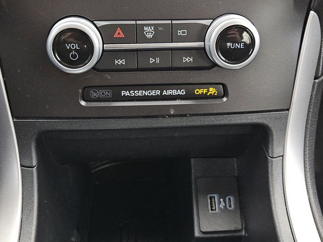 Used 2021 Ford Edge SEL w/ Convenience Package image 16