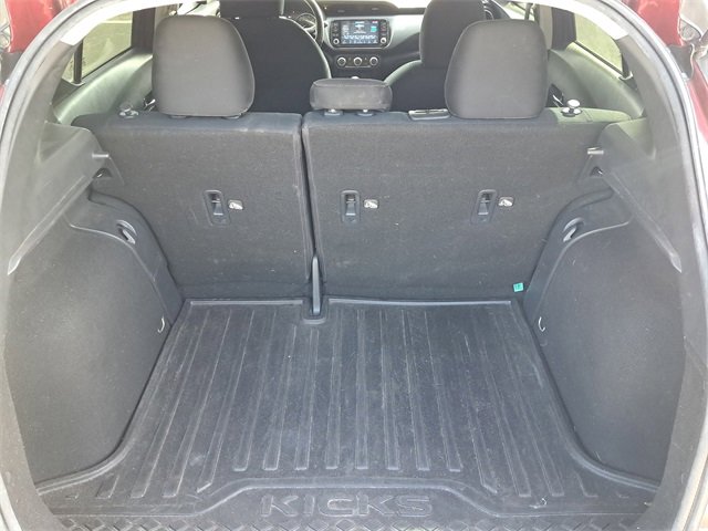 Used 2023 Nissan Kicks SV image 9