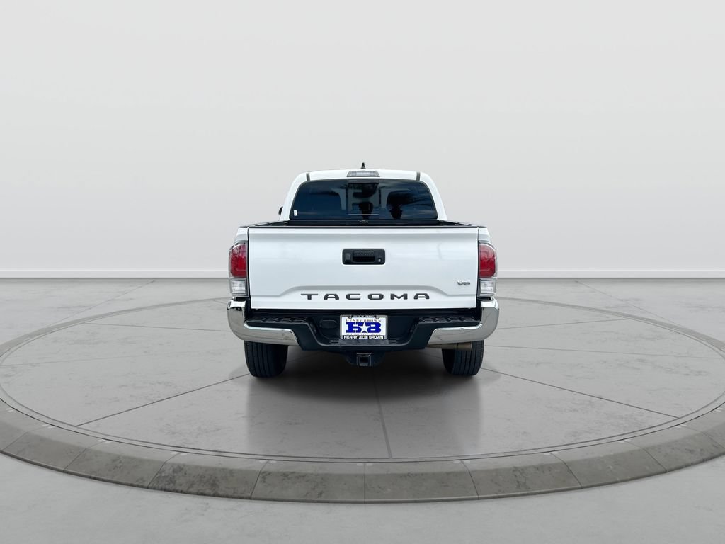 Used 2023 Toyota Tacoma TRD Off-Road AWD/4WD image 7