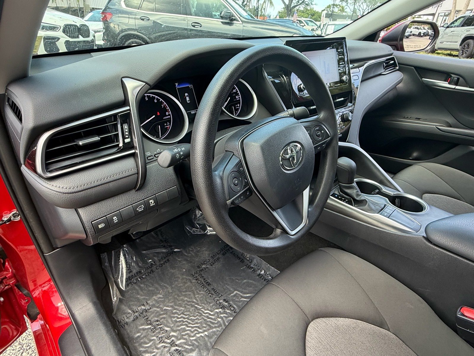 Used 2023 Toyota Camry LE FWD image 10