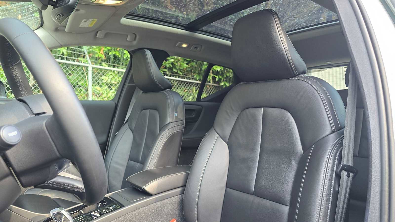 Used 2023 Volvo XC40 B5 Plus w/ Driver Assist Package image 20