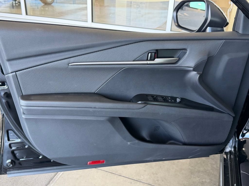 Used 2026 Toyota Camry SE FWD image 19