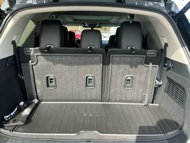 New 2026 Nissan Pathfinder Platinum image 19