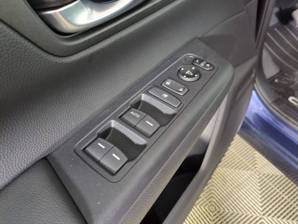 Certified 2025 Honda CR-V LX image 15