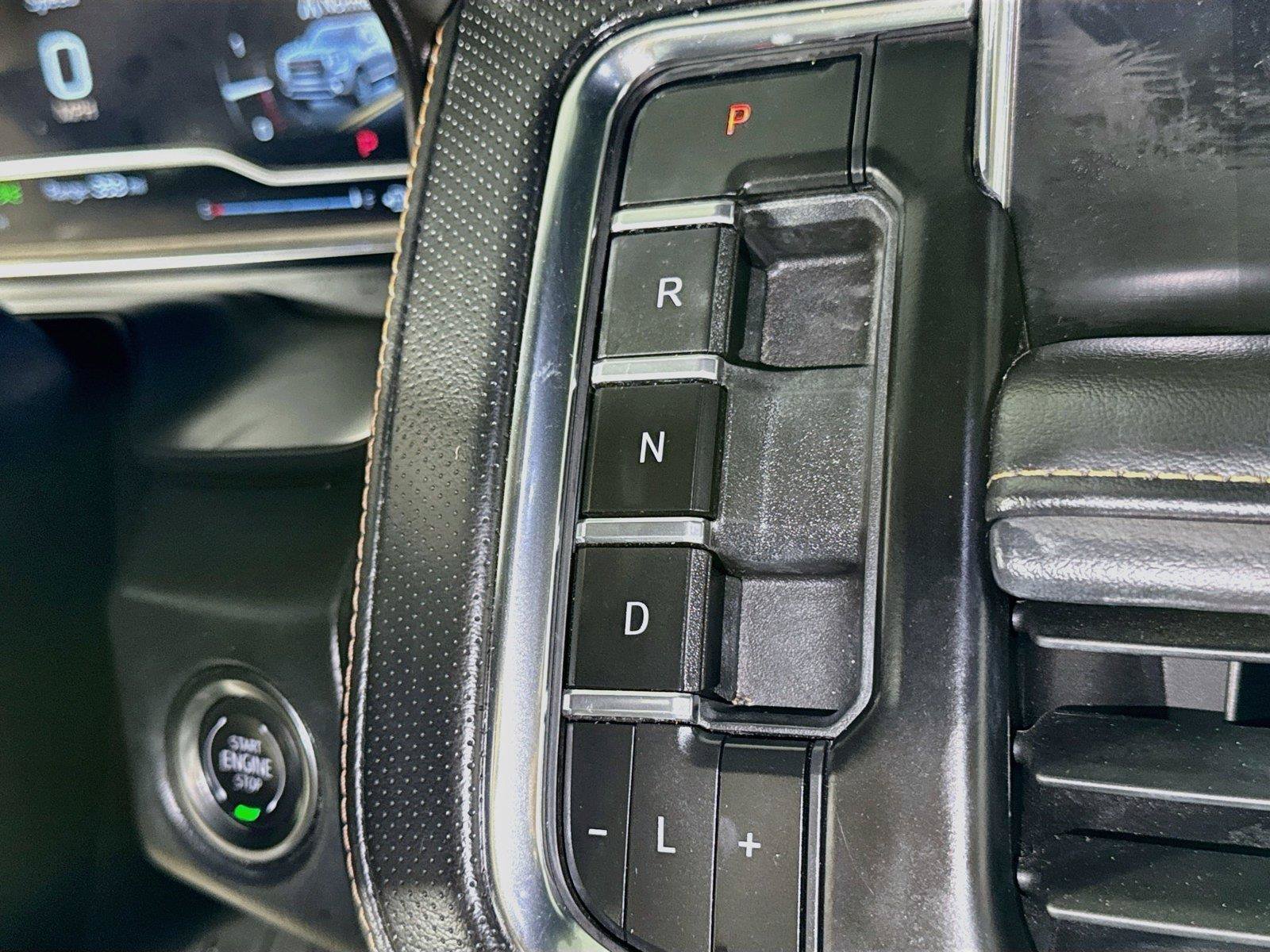 Certified 2024 GMC Yukon XL AT4 w/ Technology Package AWD/4WD image 15