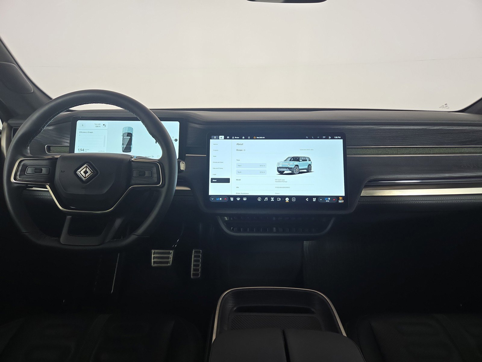 Used 2024 Rivian R1S Adventure AWD/4WD image 27